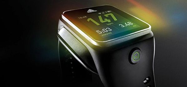 Adidas en Garmin komen met smartwatches voor sporters